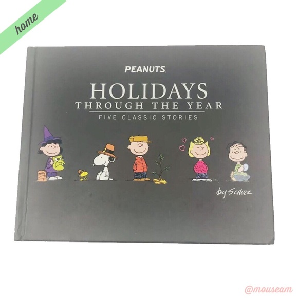 Hallmark Other - [Peanuts] Holidays Through The Years Book